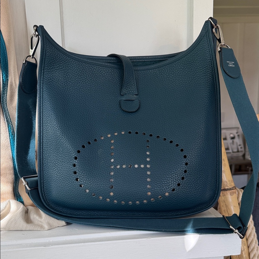 Hermès Evelyn  teal Leather Shoulder Bag